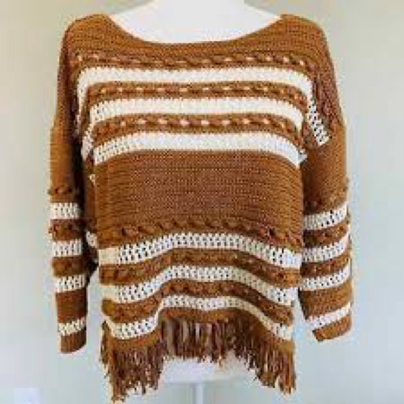 Lou & Grey Knit Fringe Sweater. Never worn, like new. - Picture 2 of 4